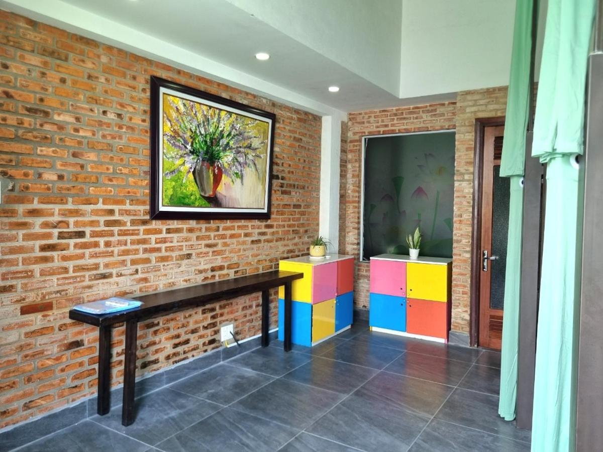 Calm House 2 Hostel ホイアン エクステリア 写真