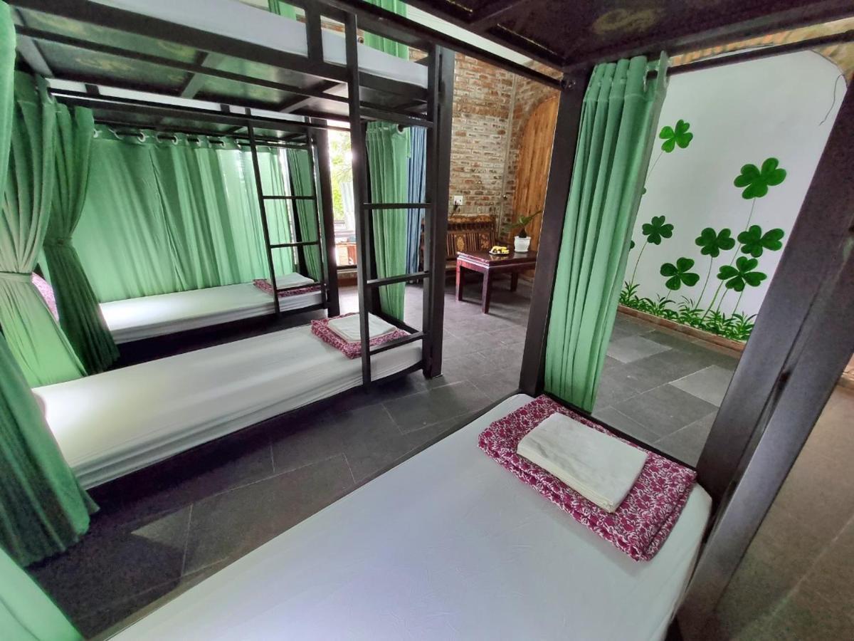 Calm House 2 Hostel ホイアン エクステリア 写真